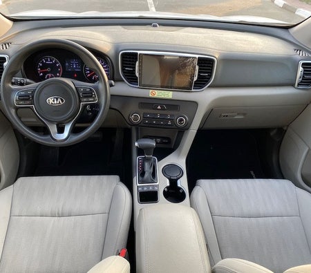 White Kia Sportage LX 2017