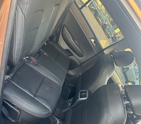 Brown Kia Sportage 2018