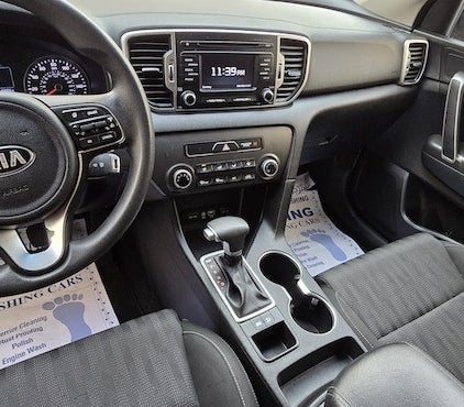 Kia Sportage EX 2019, photo 2 of 4