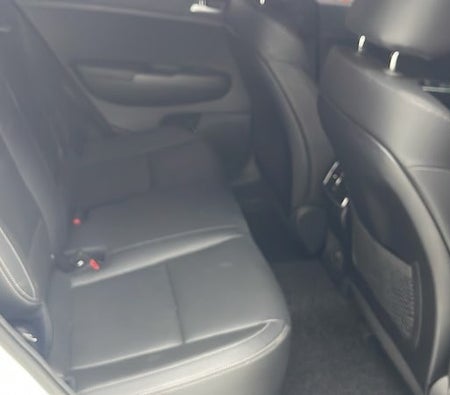 White Kia Sportage 2020