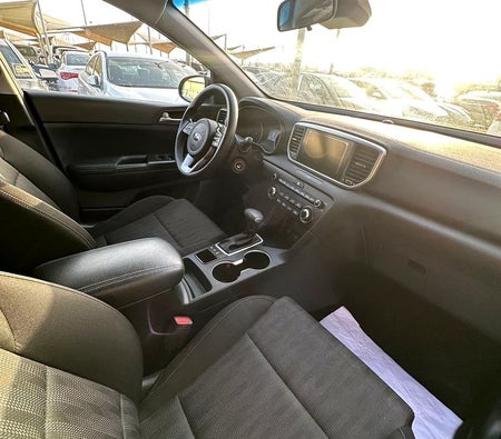 Black Kia Sportage 2021