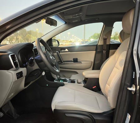 Black Kia Sportage 2022