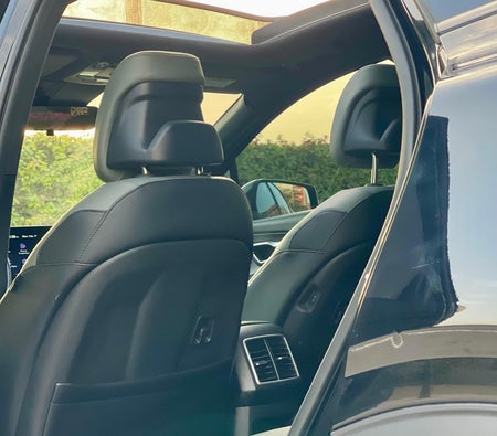 Black Kia Sportage 2023