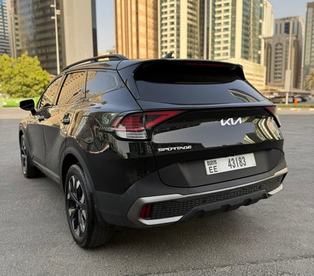 Black Kia Sportage 2023