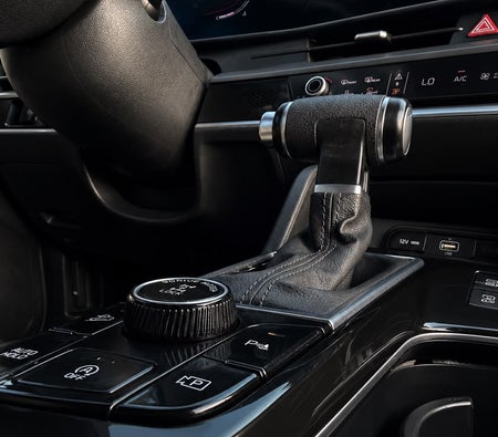 Black Kia Sportage 2023