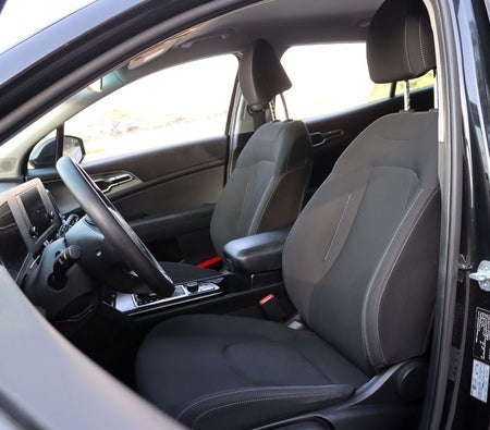 Black Kia Sportage 2023