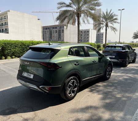 Blue Kia Sportage 2024