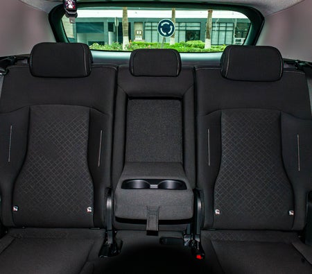 White Kia Sportage 2024
