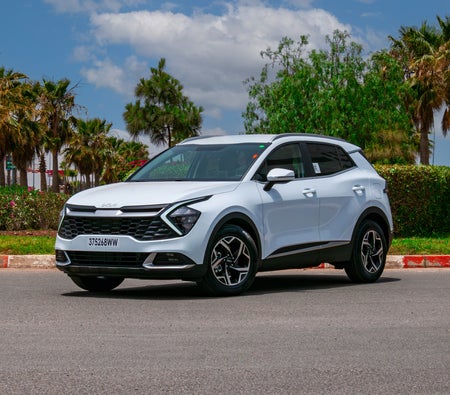 White Kia Sportage 2024