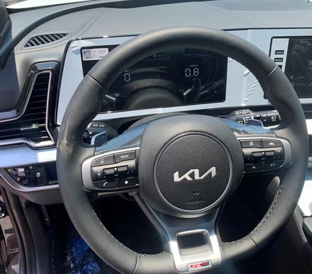 Black Kia Sportage GT-Line 2024