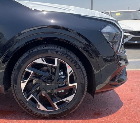 Black Kia Sportage GT-Line 2024