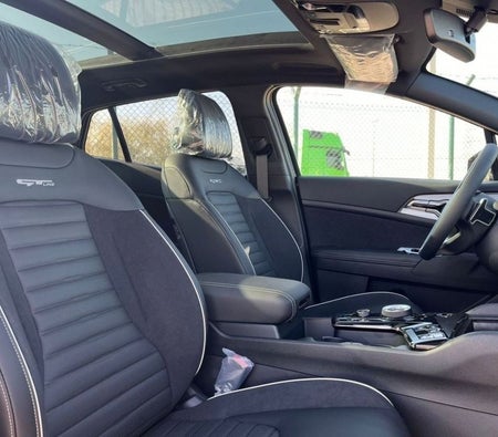 Black Kia Sportage 2024