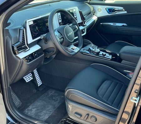 Black Kia Sportage 2024