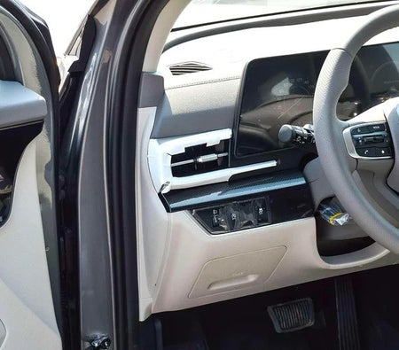 Gray Kia Sportage 2025