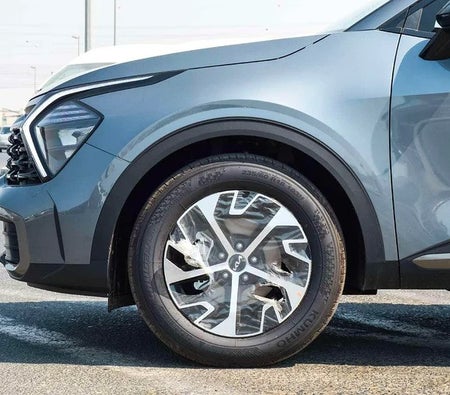 Gray Kia Sportage 2025