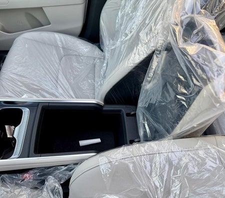 White Kia Sportage 2025
