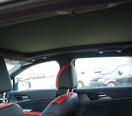 White Kia Sportage 2025