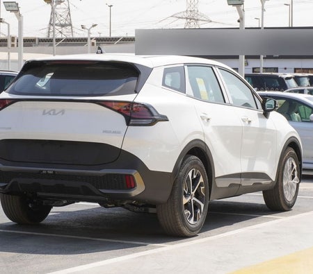 White Kia Sportage 2025