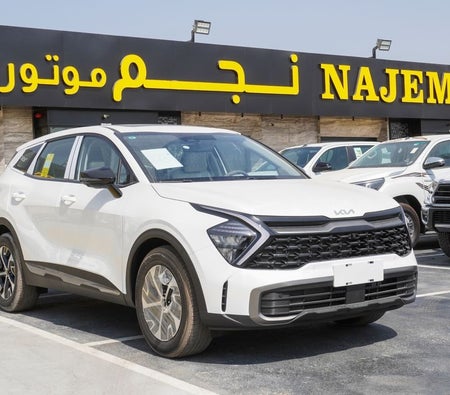White Kia Sportage 2025