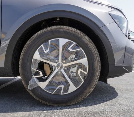 Gray Kia Sportage 2025