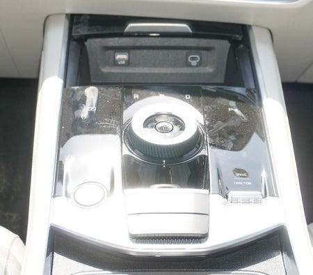 Gray Kia Sportage 2025