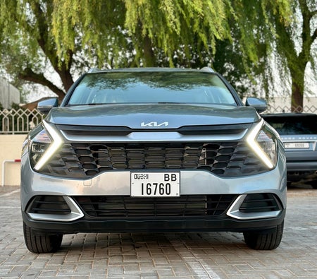 Gray Kia Sportage 2025