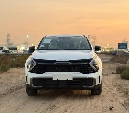 White Kia Sportage 2025