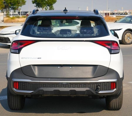 White Kia Sportage 2025