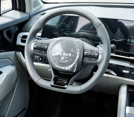 Gray Kia Sportage 2025