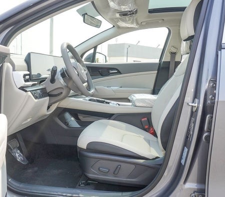 Gray Kia Sportage 2025