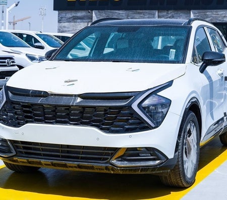 White Kia Sportage 2025