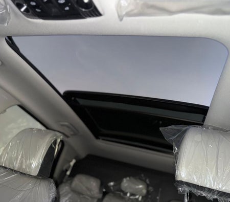White Kia Sportage 2025