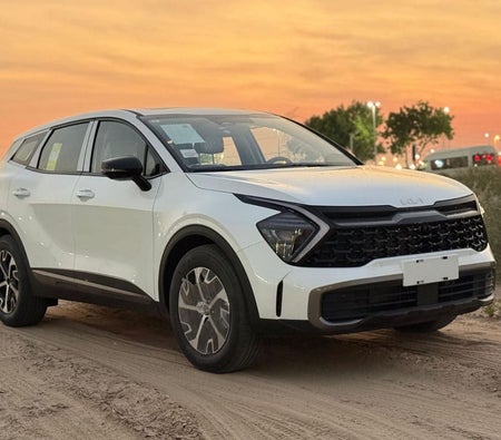 White Kia Sportage 2025