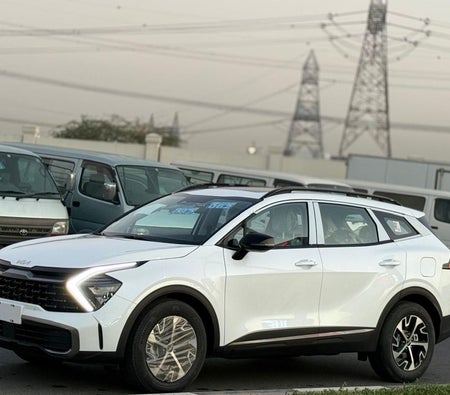 White Kia Sportage 2025