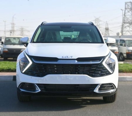 White Kia Sportage 2025