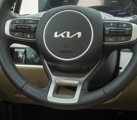 White Kia Sportage 2026