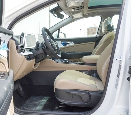 White Kia Sportage 2026