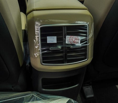 White Kia Sportage 2026