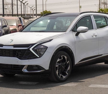 White Kia Sportage 2026