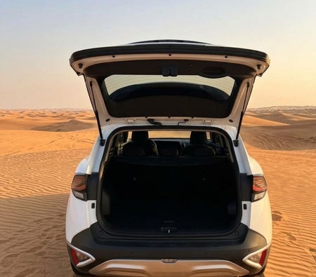 White Kia Sportage 2026