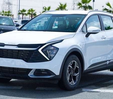 White Kia Sportage 2026