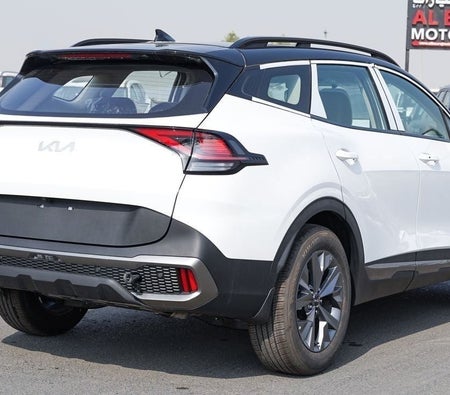 White Kia Sportage 2026