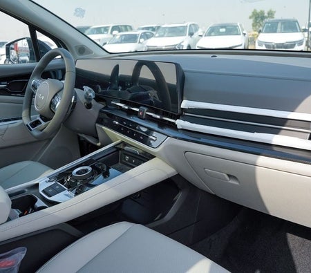 White Kia Sportage 2026