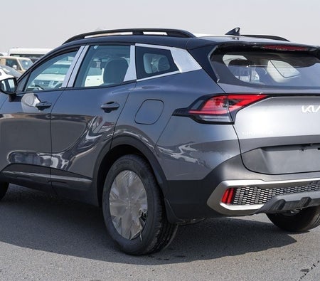 White Kia Sportage 2026