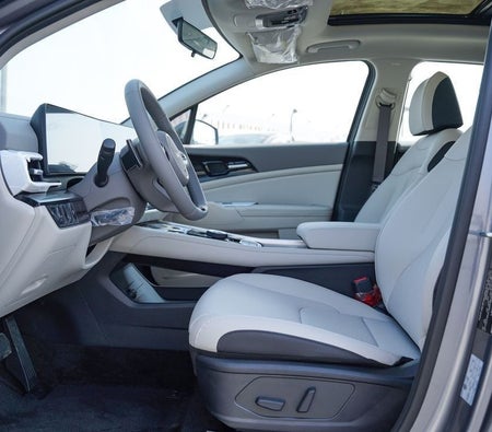 White Kia Sportage 2026