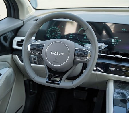 White Kia Sportage 2026