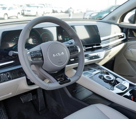 White Kia Sportage 2026