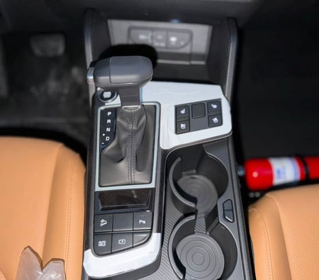 White Kia Sportage 2026