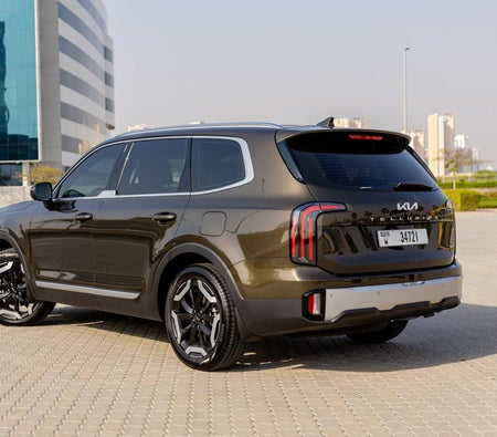 Gunmetal Gray Kia Telluride 2024