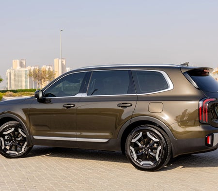 Gunmetal Gray Kia Telluride 2024
